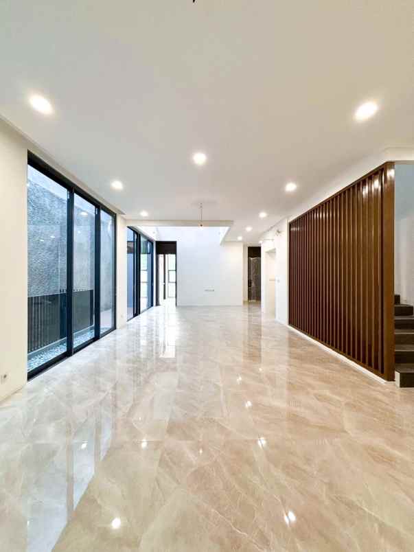 dijual rumah lebak bulus jaksel