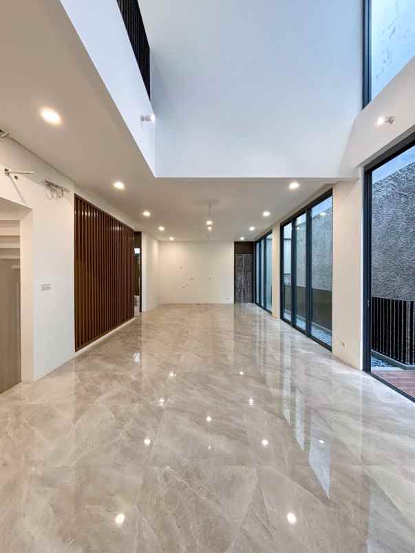 dijual rumah lebak bulus jaksel