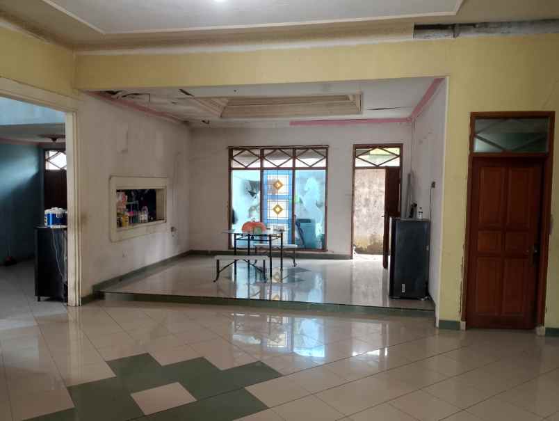 dijual rumah lenteng agung