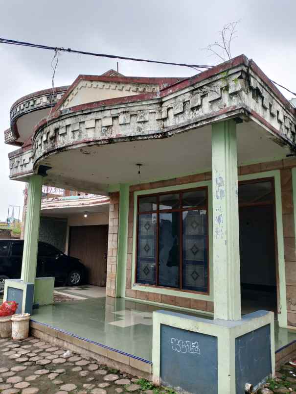 dijual rumah lenteng agung