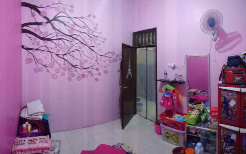 dijual rumah lidah wetan