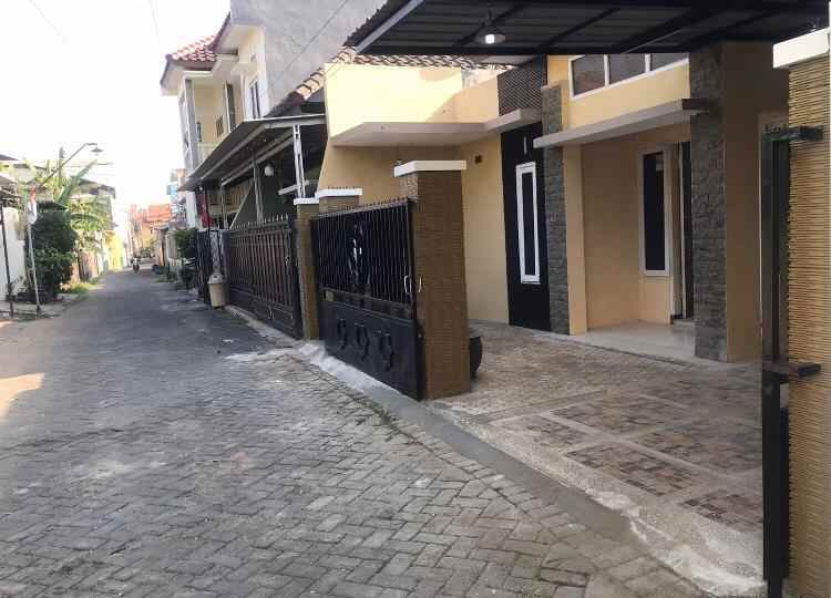 dijual rumah lokasi dekat unikama sukun malang