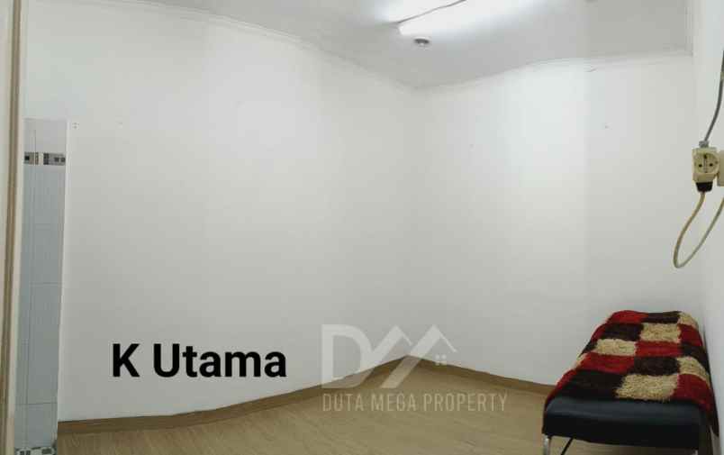 dijual rumah luas di gria jakarta pamulang