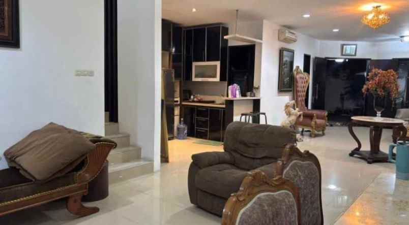 dijual rumah mampang prapatan