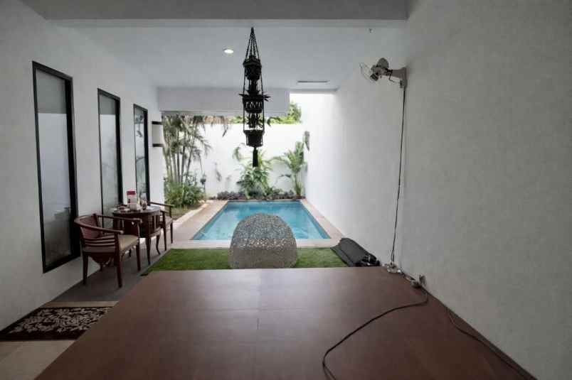 dijual rumah mampang prapatan