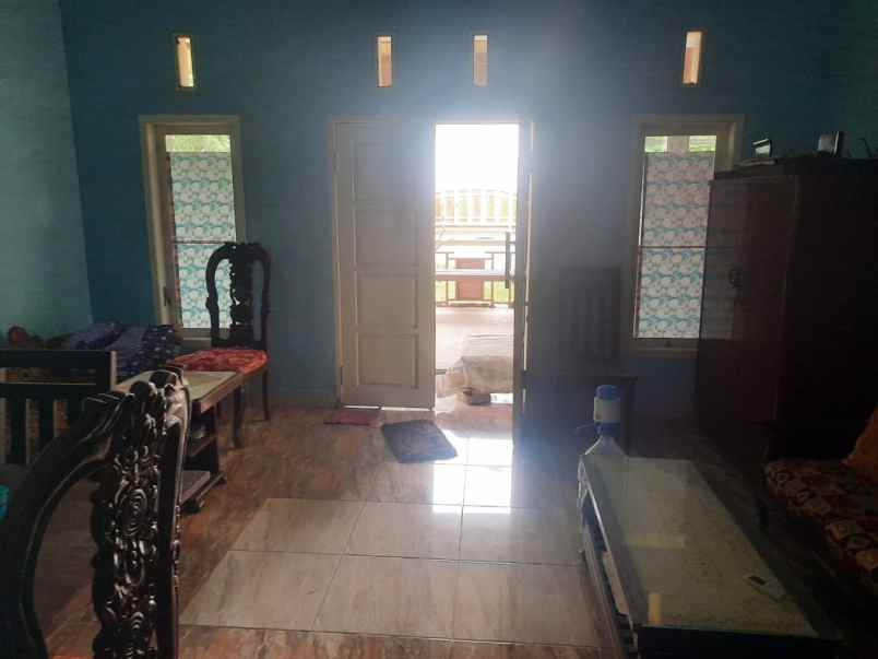 dijual rumah mangli