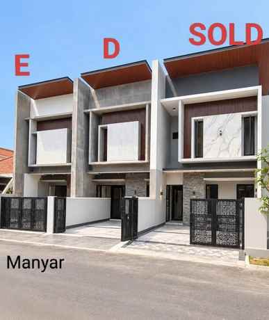 dijual rumah manyar