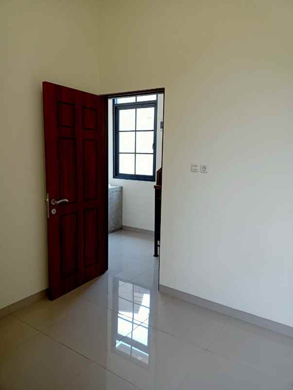dijual rumah mekar mulya pesona view