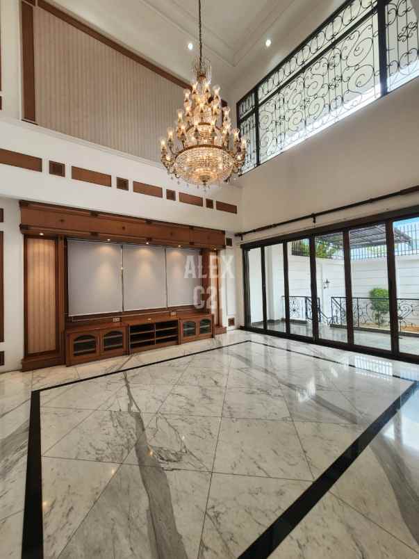 dijual rumah mewah di kuningan barat jakarta selatan