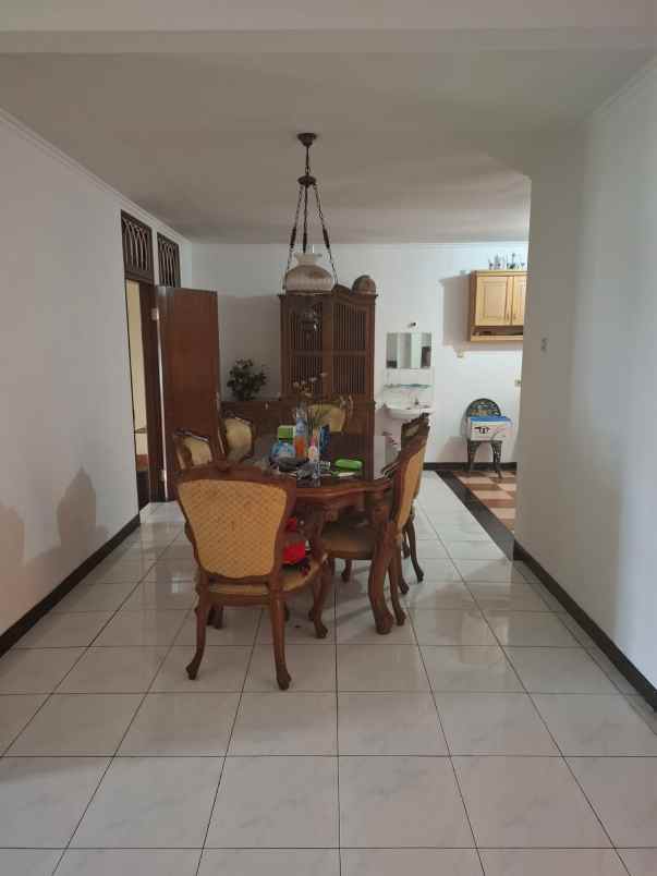 dijual rumah mewah komplek taman yasmin di bogor