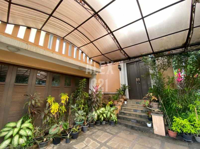 dijual rumah mewah warung buncit jakarta selatan