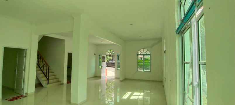 dijual rumah mitra raya cluster