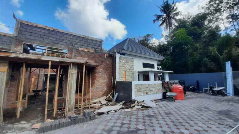 dijual rumah modern dekat blue lagoon sleman yogya