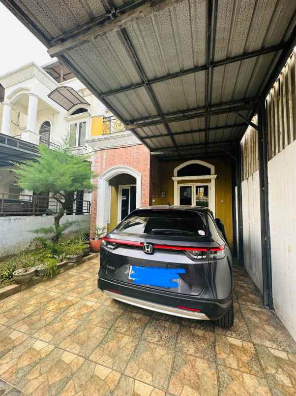 dijual rumah murah dalam kompleks