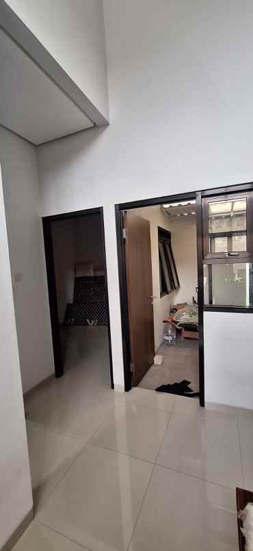 dijual rumah ngadilangkung