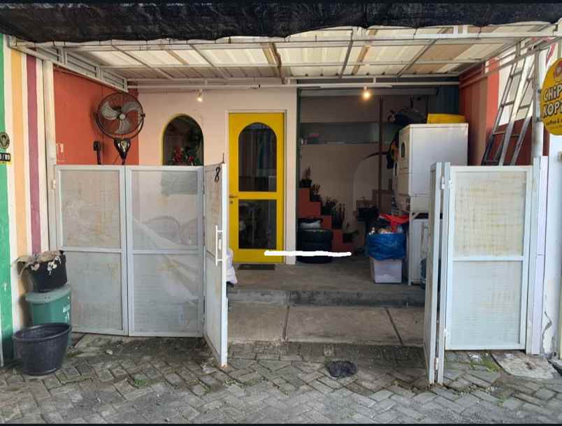 dijual rumah nginden