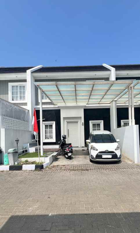 dijual rumah nuansa asri residence