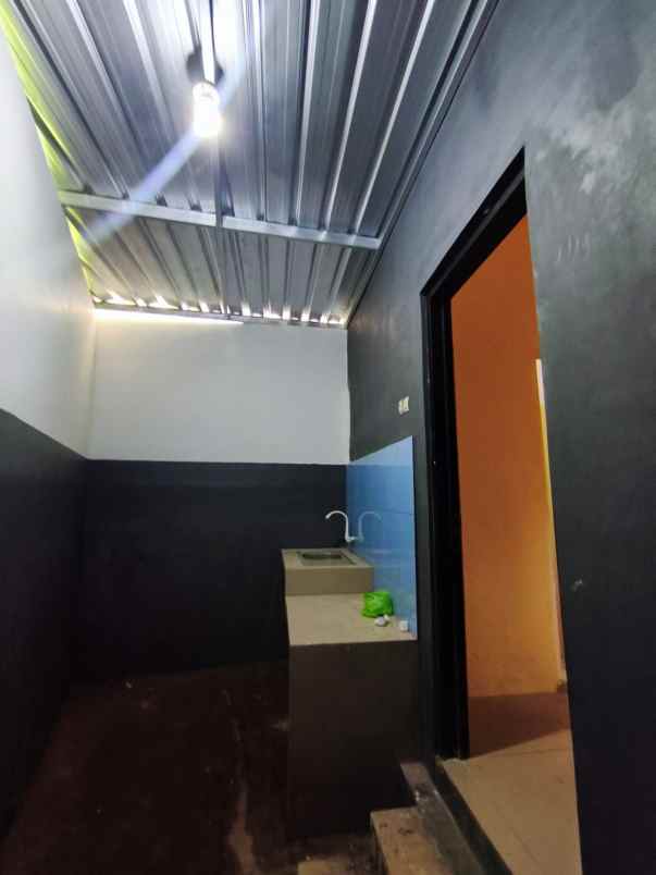 dijual rumah pakintelan