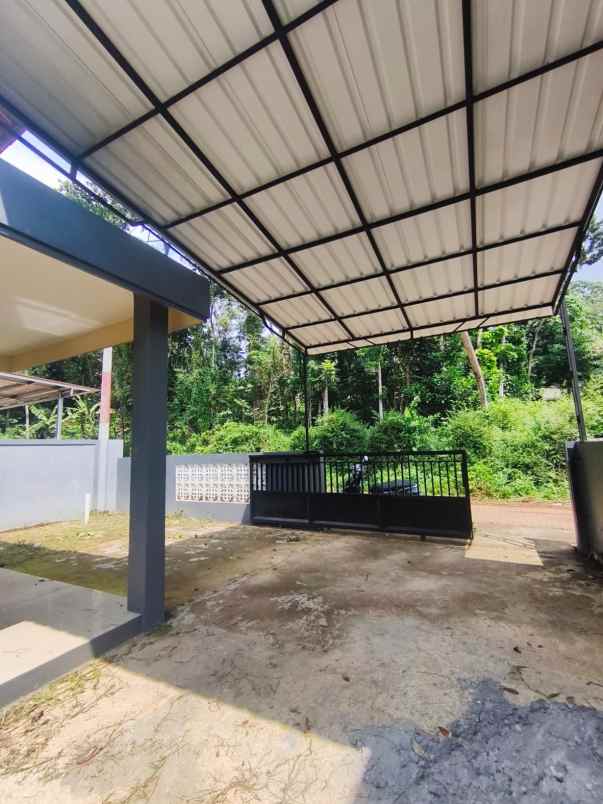 dijual rumah pakintelan