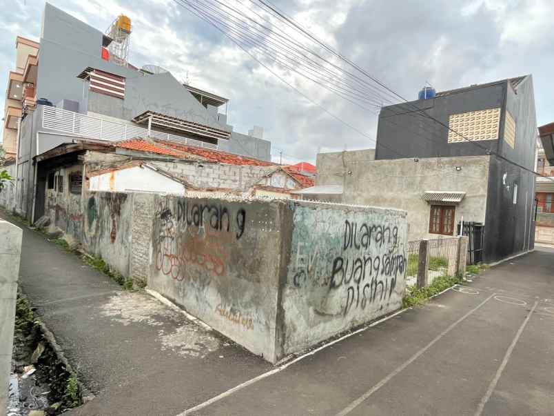 dijual rumah palmeriam matraman jakarta