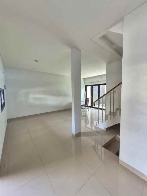 dijual rumah pamulang tangerang selatan