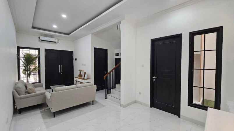 dijual rumah pancoran