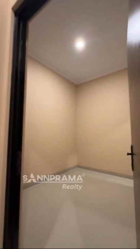 dijual rumah pancoran mas