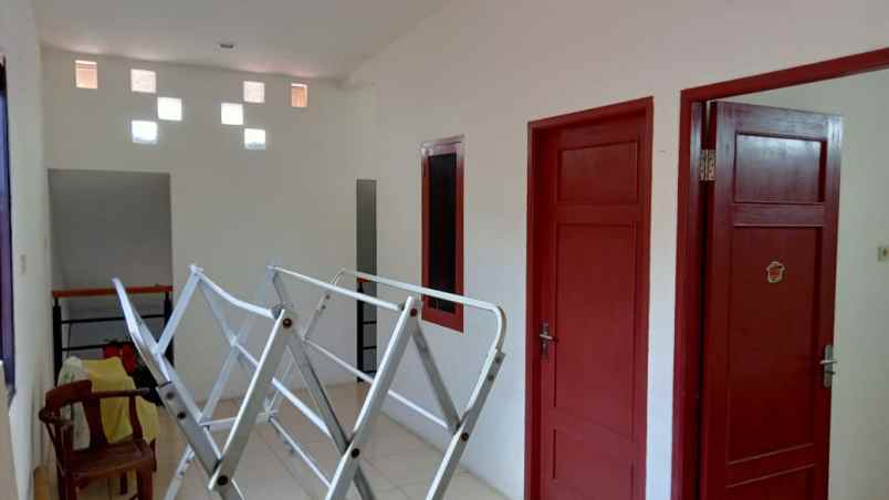 dijual rumah pancoran mas depok