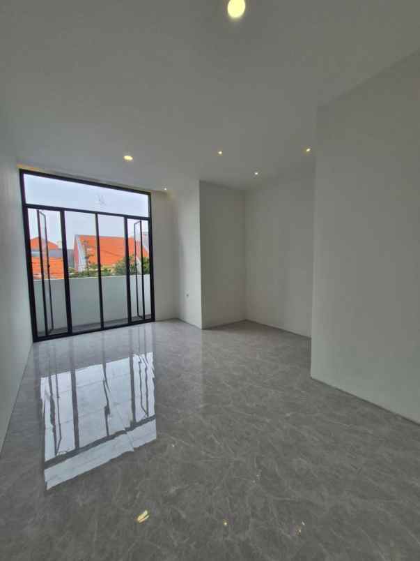 dijual rumah pandugo