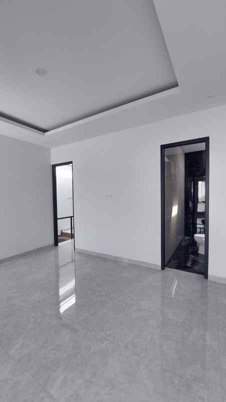 dijual rumah panjang jiwo permai