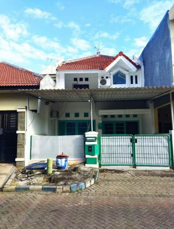 dijual rumah pantai mentari