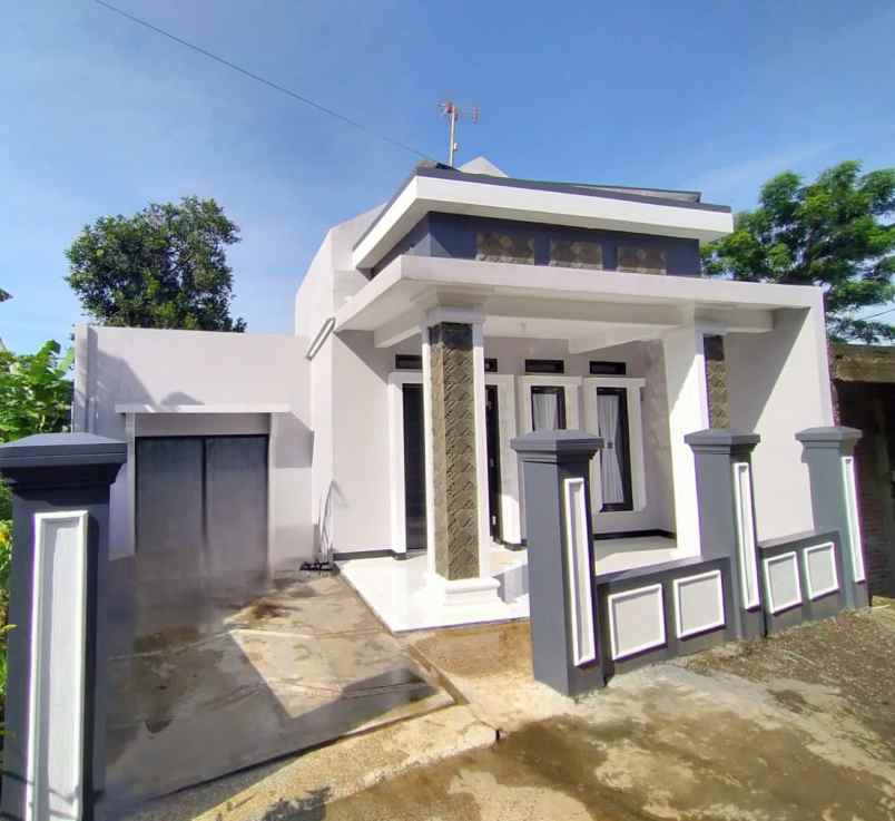 dijual rumah pasir impun atas