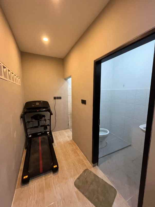 dijual rumah pekayon