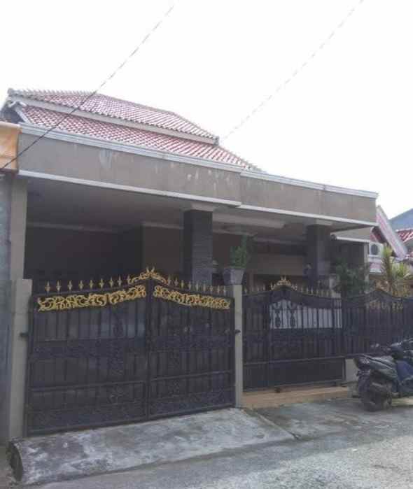 dijual rumah permata hijau permai