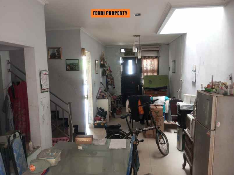 dijual rumah perum tiara residence gandul