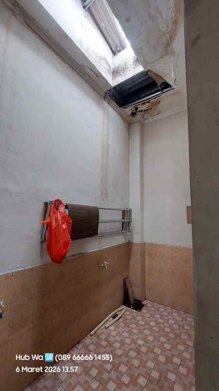 dijual rumah perumahan duta bandara