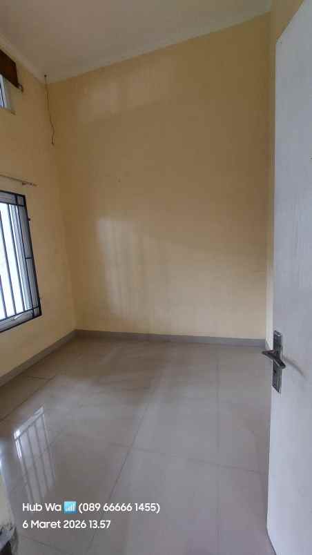 dijual rumah perumahan duta bandara