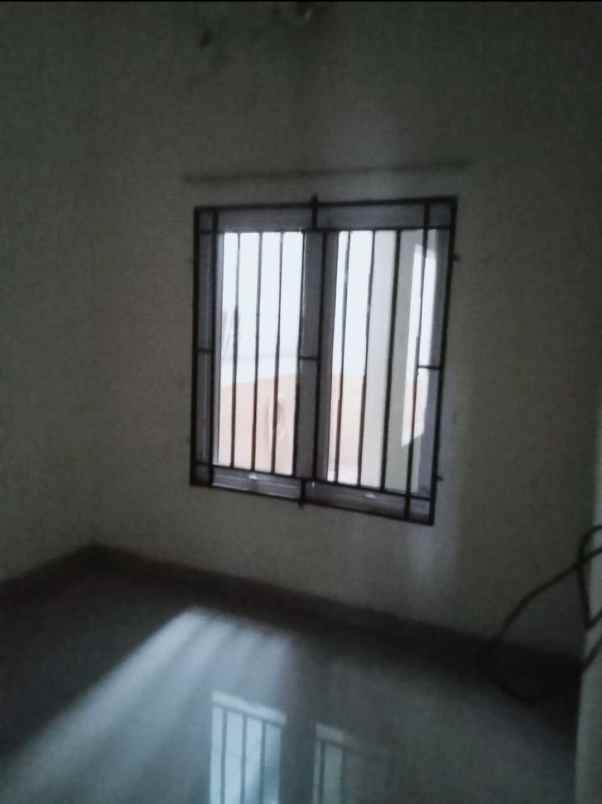 dijual rumah perumahan duta bandara