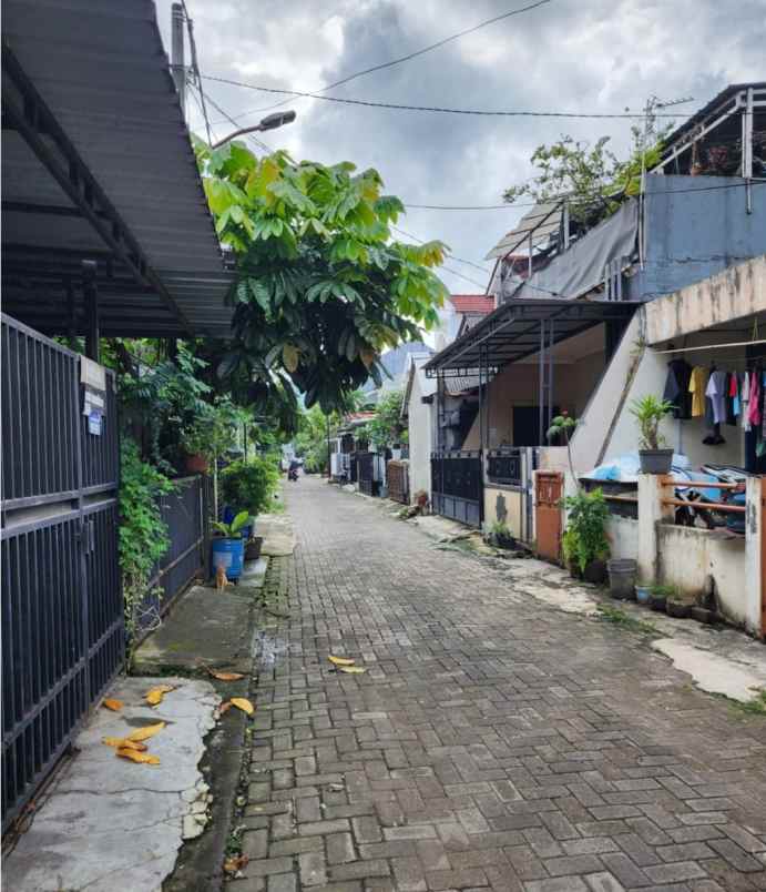 dijual rumah perumahan islamic village