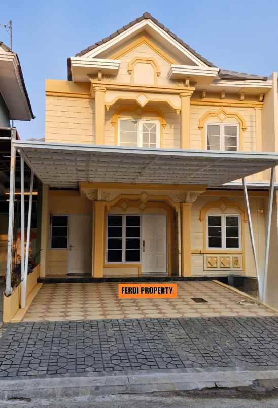 dijual rumah perumahan kota wisata cibubur