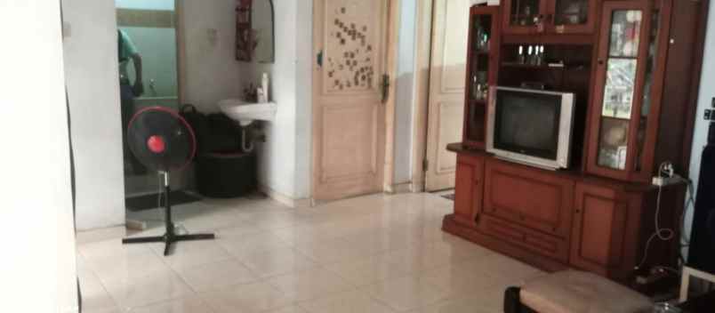 dijual rumah perumahan metland menteng