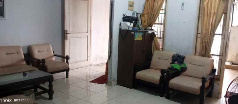 dijual rumah perumahan metland menteng