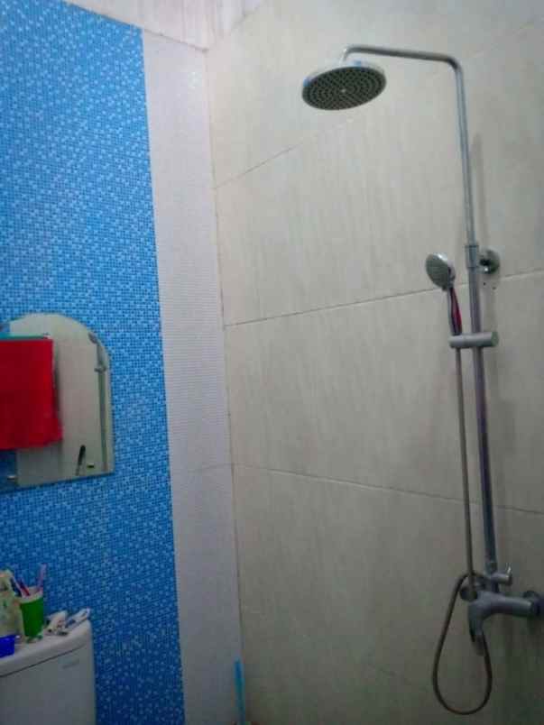 dijual rumah perumahan palm oasis