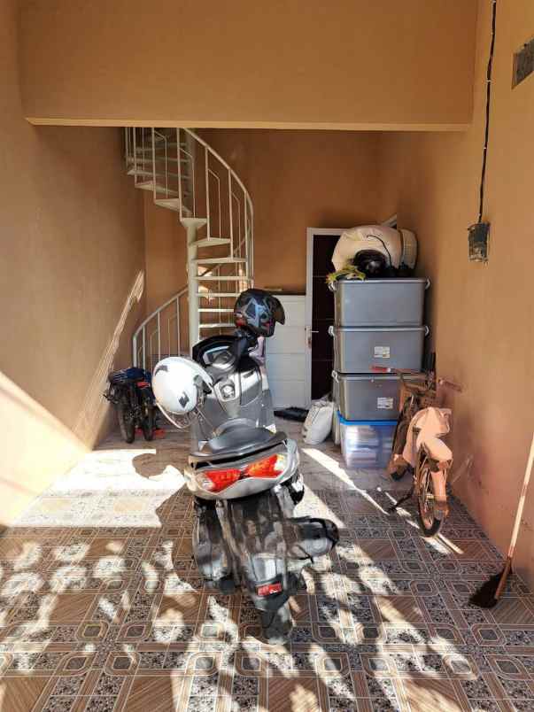 dijual rumah perumahan putra bangsa