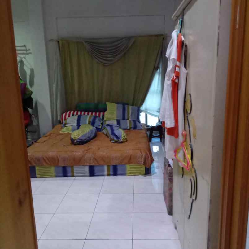 dijual rumah perumahan rewwin