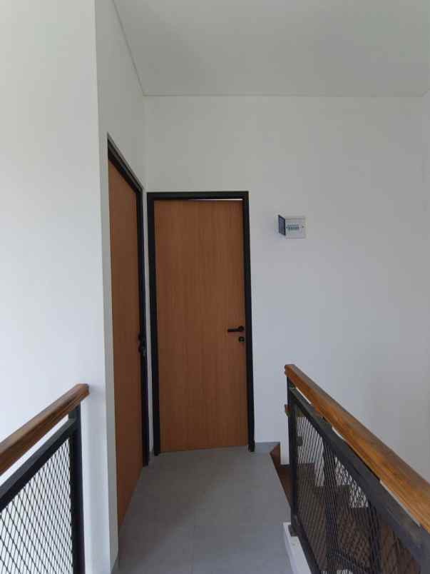 dijual rumah perwira bekasi utara