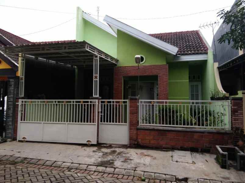 dijual rumah pesona mutiara tidar