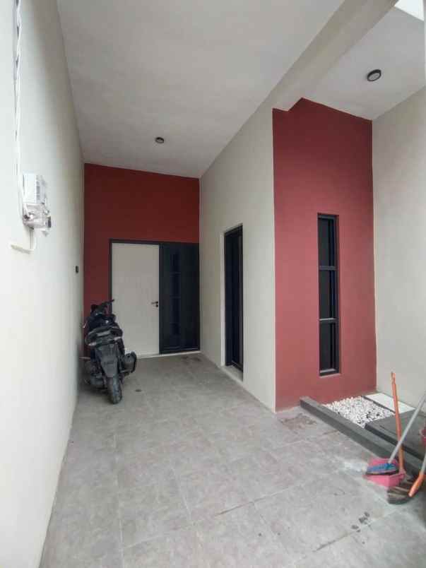 dijual rumah ploso