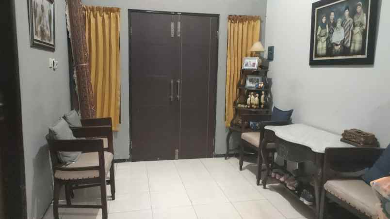 dijual rumah ploso timur