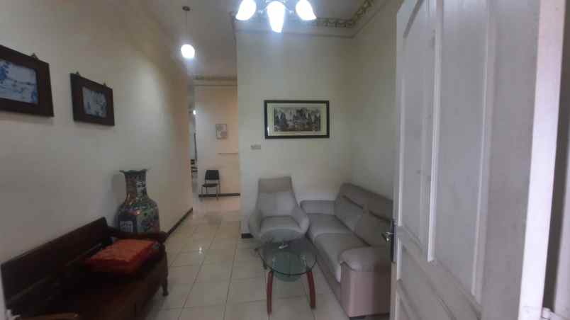 dijual rumah ploso timur